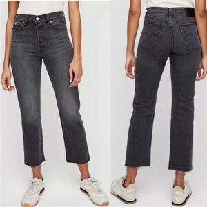 LEVI’S Size 27 Wedgie Straight Premium Jeans Button Fly Washed‎ Black Raw Hem